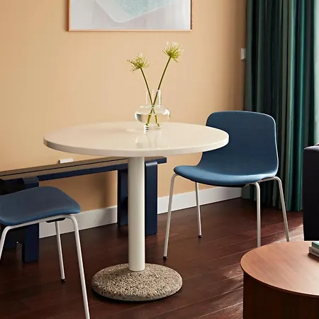 Hotel apartamentowy Numa Rotebuehlplatz Stuttgart