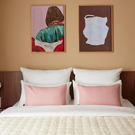 Numa Rotebuehlplatz 아파트호텔 4*