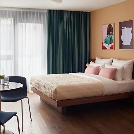 Aparthotel Numa Rotebuehlplatz 4*