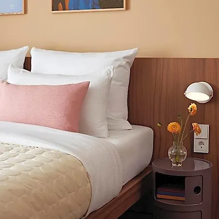 Apart-hotel Numa Rotebuehlplatz 4*
