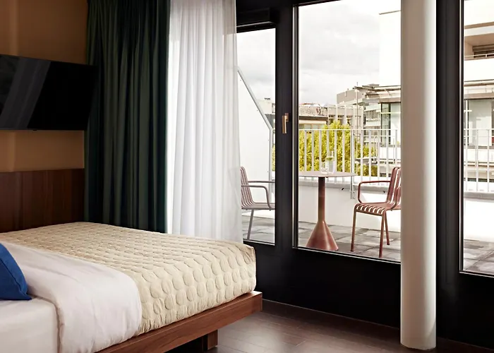 Numa Rotebühlplatz 4*