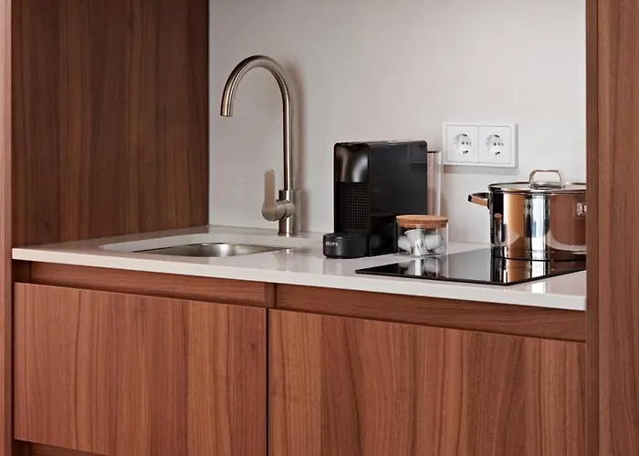 Numa Rotebuehlplatz Stoccarda